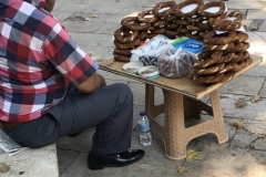 A-simit-vendor-e1564162685289-768x1024